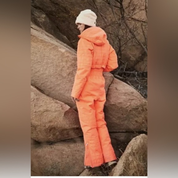 Free People neon orange ski / snowboard suit. Excellent condition. - Picture 4 of 7